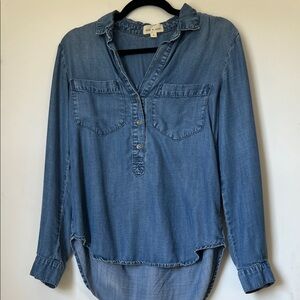 Cloth & Stone Light Blue Denim Shirt size small